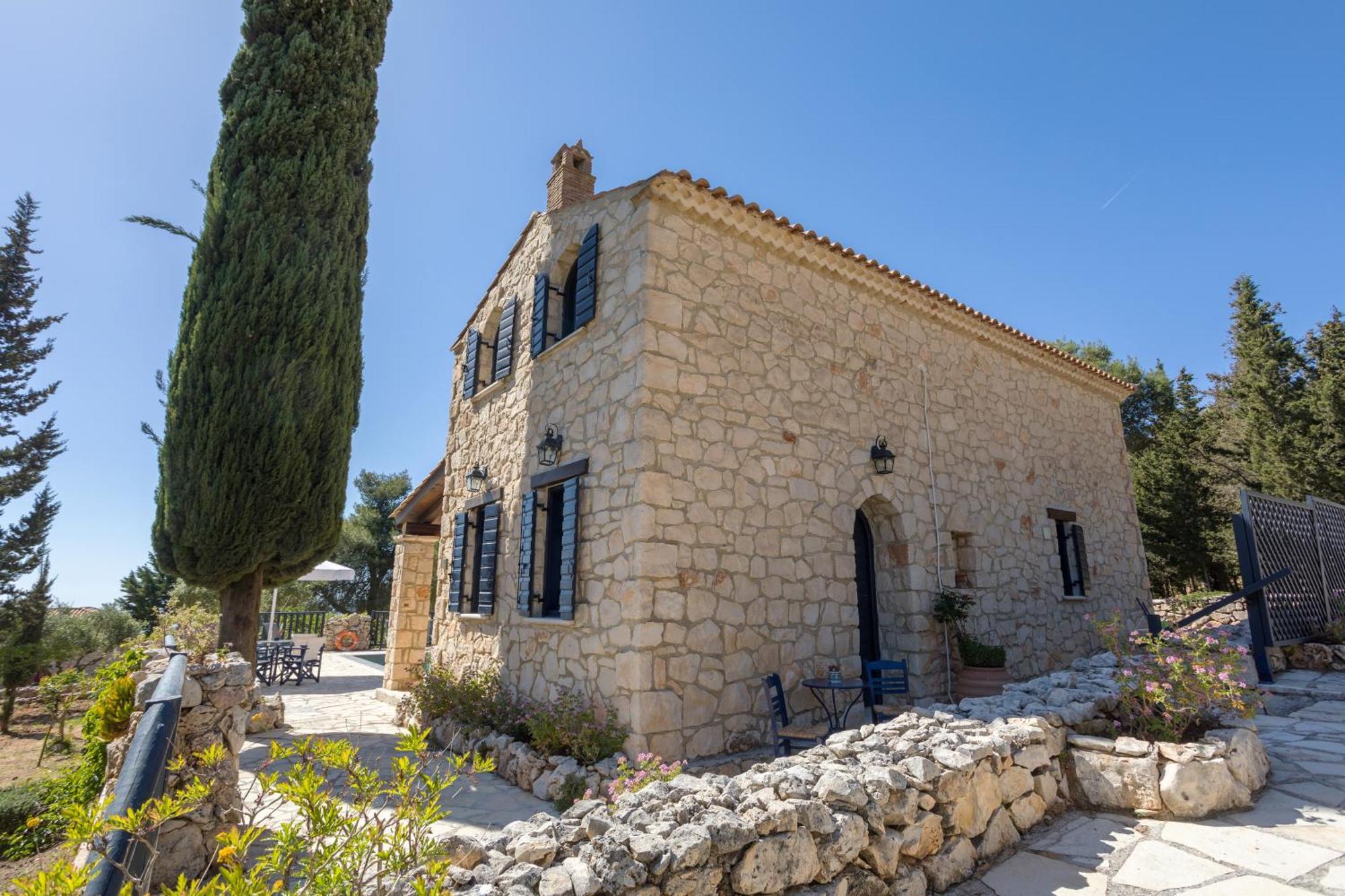 Aresti Mountain Agios Leon