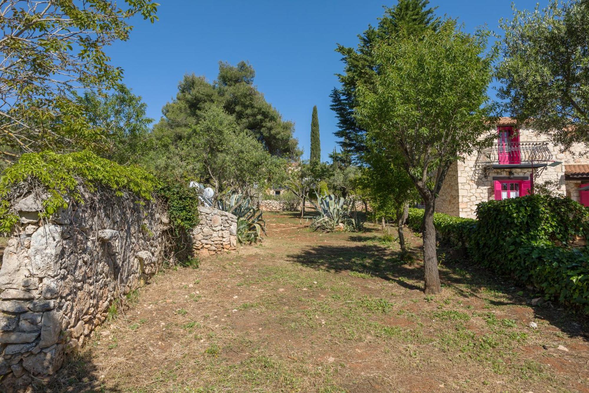 Aresti Mountain * Agios Leon